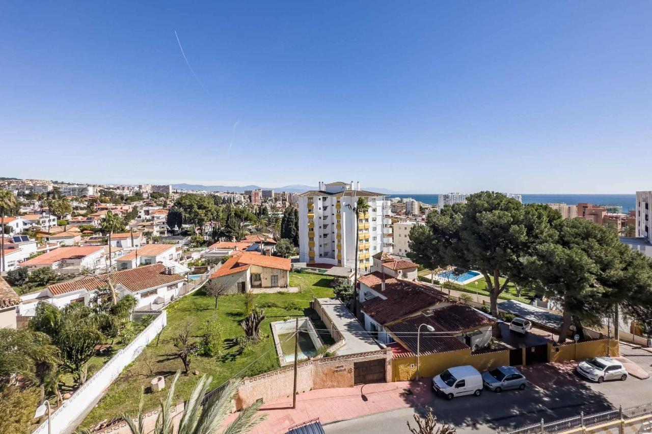 Apartamento Acogedor, Terraza, Piscina Y Mar Benalmádena Exterior photo