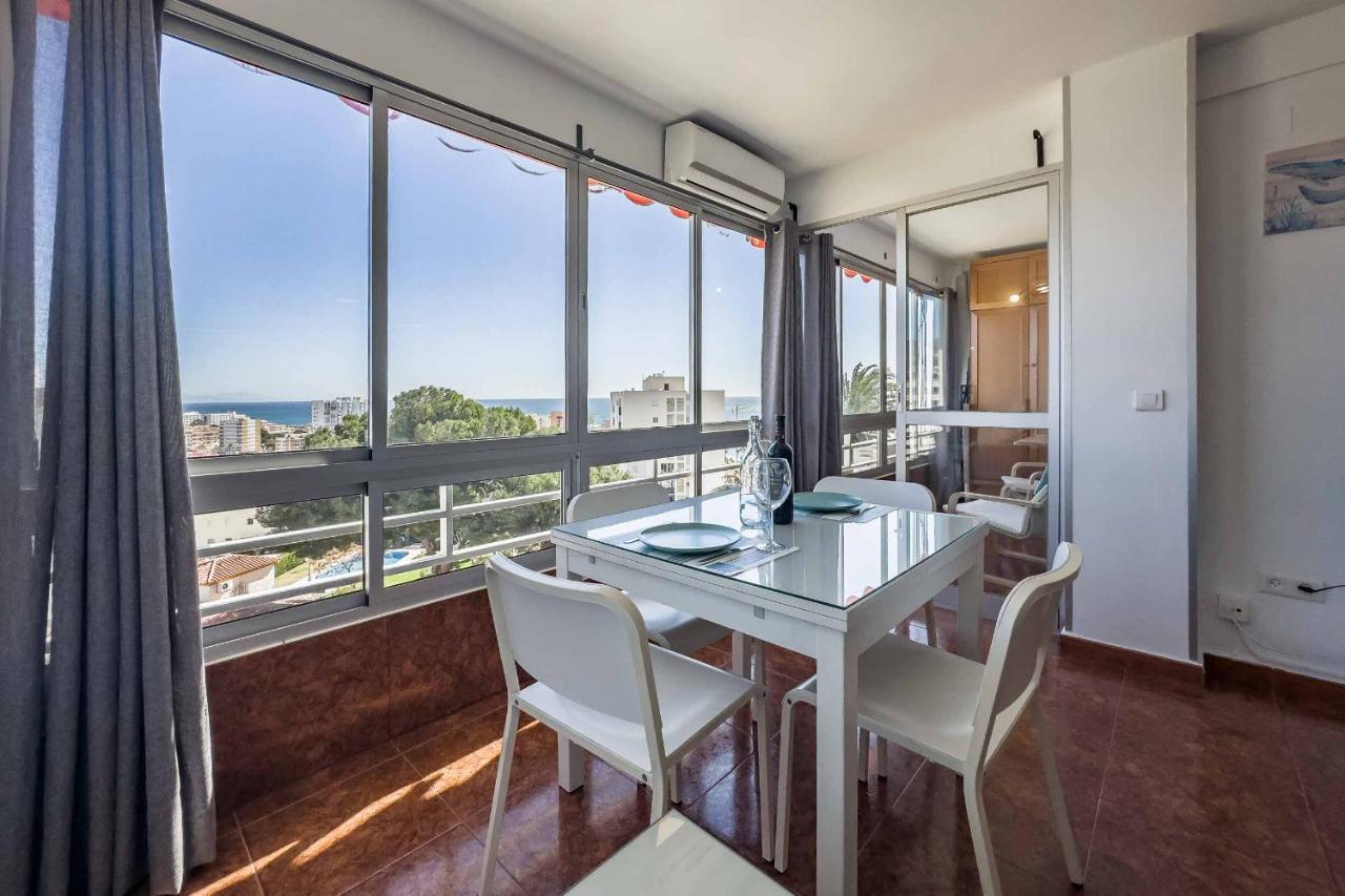 Apartamento Acogedor, Terraza, Piscina Y Mar Benalmádena Exterior photo